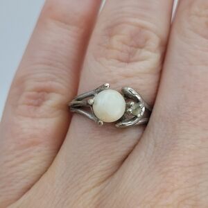 Vintage 925 Sterling Silver Organic Pearl & Diamond or CZ Ring Size 5.25